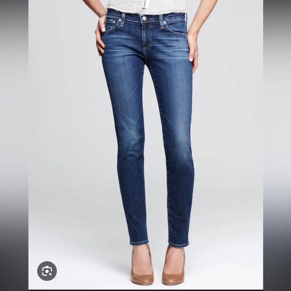 AG Adriano Goldschmied The Stilt Cigarette Leg jeans size 28R